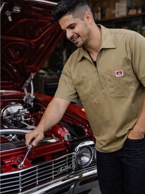 Ben Davis Short-Sleeve Zip Polo in Khaki